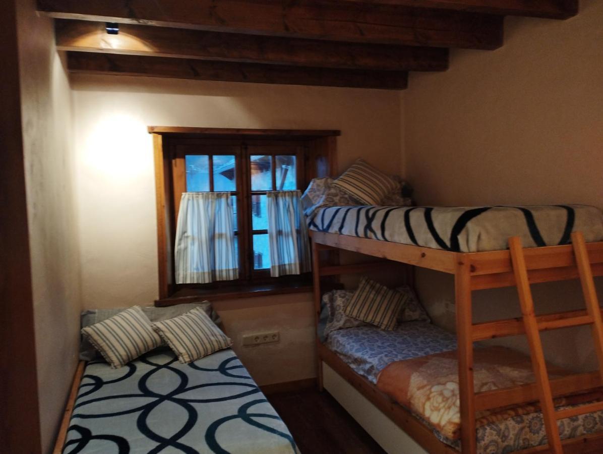 Esqui, Aigueestortes Y Boi-Tauell A Tus Pies En Ebrehogar Pla de l'Ermita Zewnętrze zdjęcie