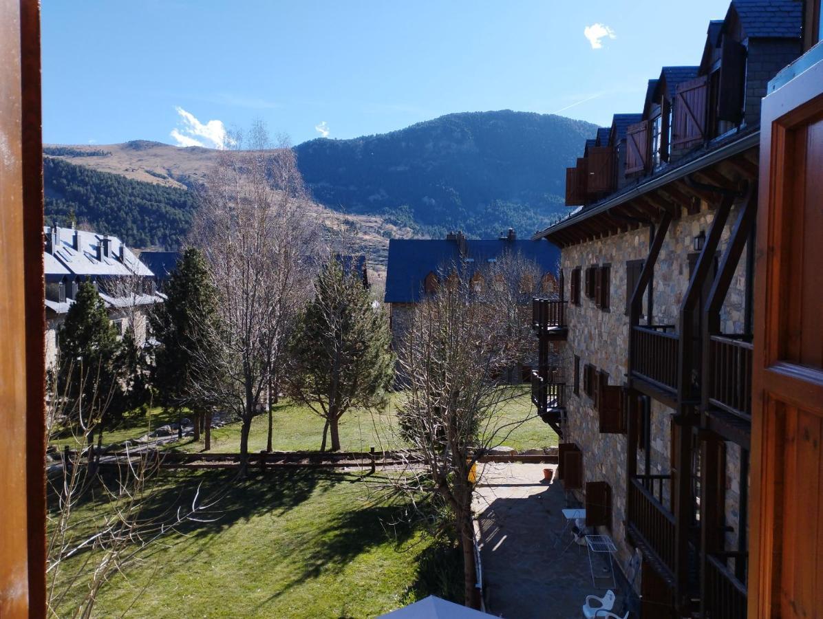 Esqui, Aigueestortes Y Boi-Tauell A Tus Pies En Ebrehogar Pla de l'Ermita Zewnętrze zdjęcie